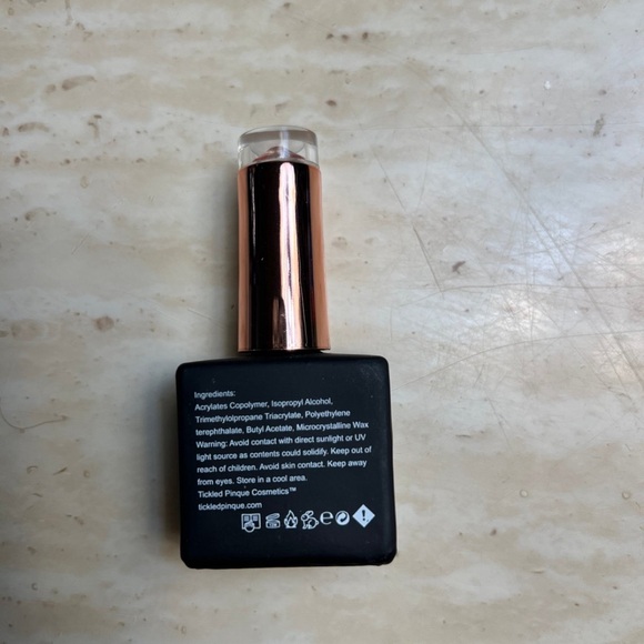 Tickled Pinque Matte Top Coat - Picture 3 of 3